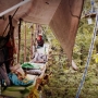 Groupe d’activistes écologistes utilisant la technique du tree-sitting afin d’empêcher une compagnie pétrolière de procéder à de nouveaux forages pétroliers au Texas, États-Unis © Laura Borealis