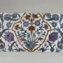 Carreau de revêtement (appartient à un ensemble de 50 plaques de revêtement provenant du kiosque du jardin du sérail à Constantinople), XVIe siècle