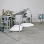 Yuri Pattison, user, space, 2016. Vue de l’installation, Chisenhale Gallery, 2016