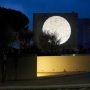 PROVENCE-ALPES-COTE D’AZUR - Michel Verjux - Poursuite à la façade du musée Fernand Léger, 2010 