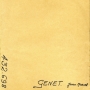 Couverture de la pochette du dossier de Genet aux Renseignements Généraux,  © Archives de la Préfecture de Police. Tous droits réservés. 