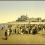 The beach and the Kursaal, Ostende (Flandre Occidentale, Belgique). Photochrome, vers 1890-1900. © Retrieved from the Library of Congress