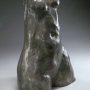 LOUISE BOURGEOIS Femme, 1960 Bronze, patine au nitrate d'argent 61 x 43,2 x 30,5 cm Courtesy © Christopher Burke